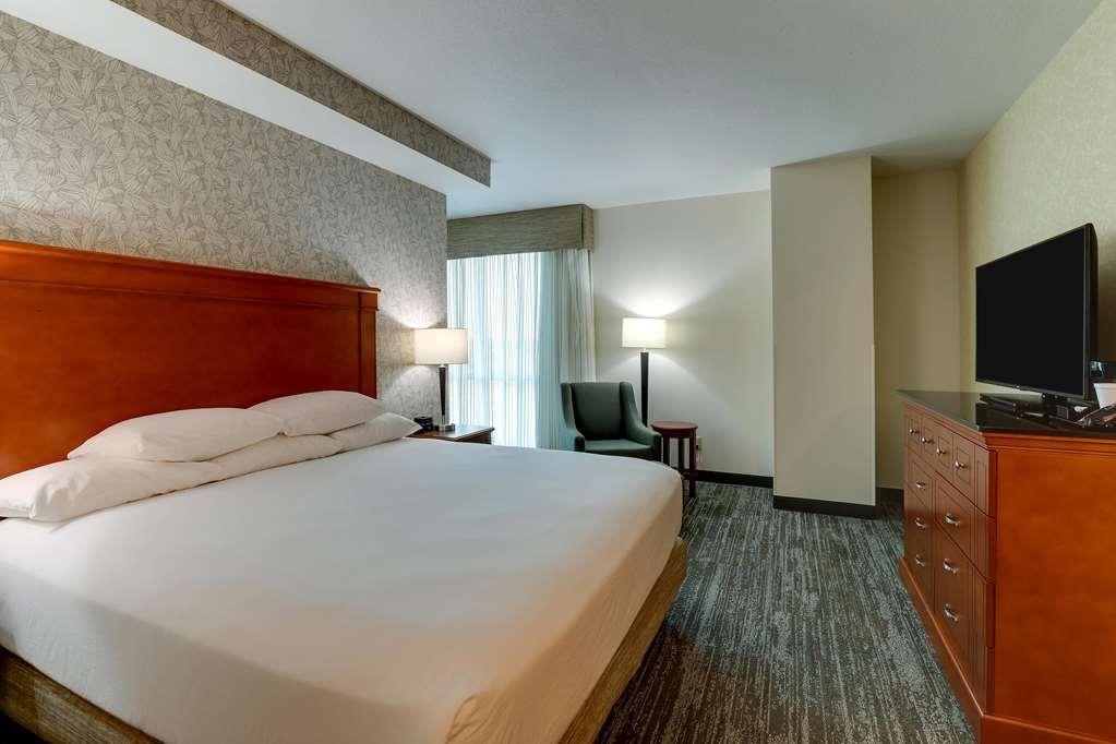 Drury & Independence Kansas 3*